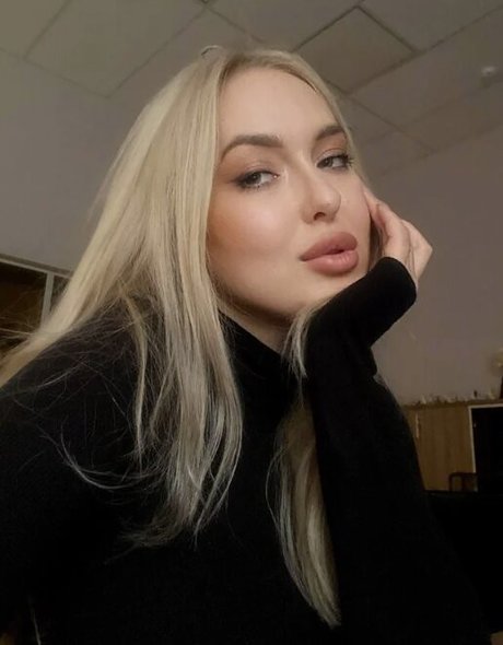 Photo nue de fuite OnlyFans de Irinaaarun