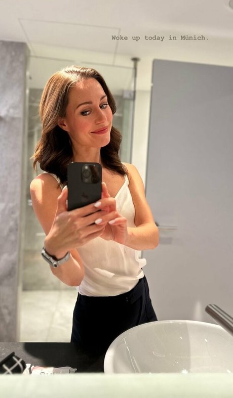 Naken läckt OnlyFans-bild av Politicians Female
