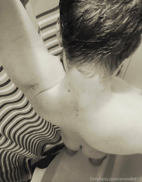 Foto nua vazada do OnlyFans de Anondb813