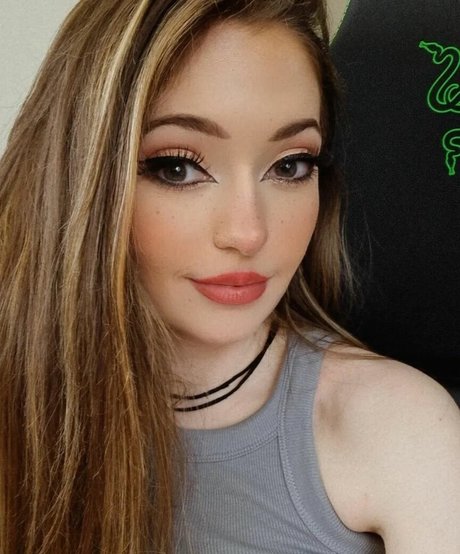 Naken läckt OnlyFans-bild av Alli Flanagan
