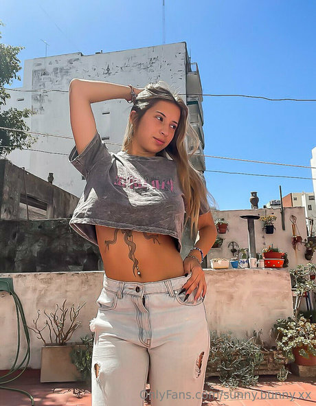 Sunnybunnyxx  nude leaked OnlyFans photo