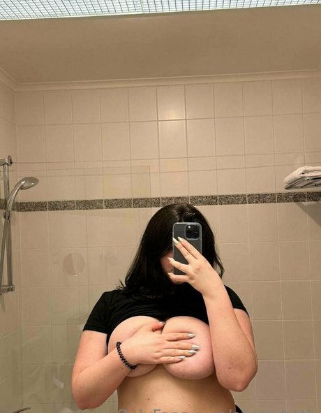 Foto nua vazada do OnlyFans de Elizzabeth