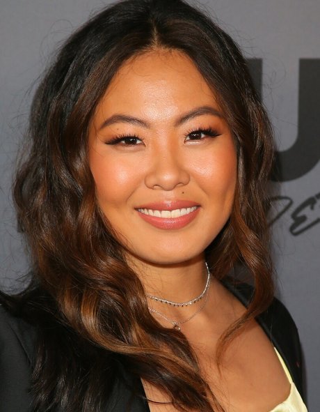 Nicole Kang