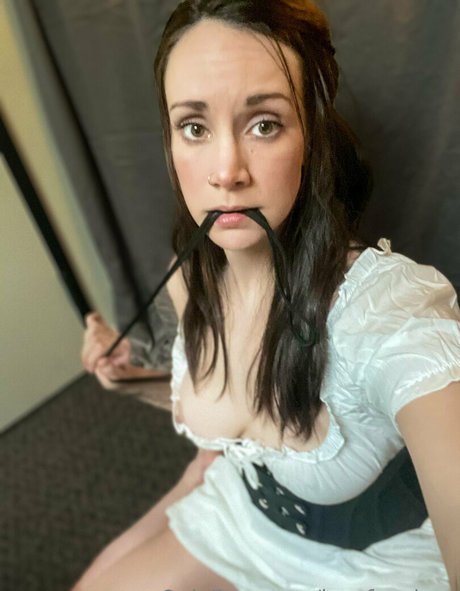 Lucyfoxplays