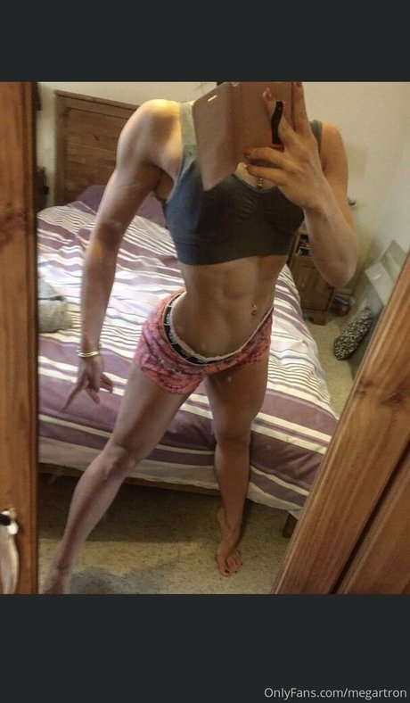 Nahá fotka uniklých OnlyFans od Megartron