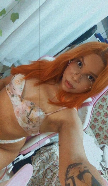 Naken läckt OnlyFans-bild av Lola Del Rey
