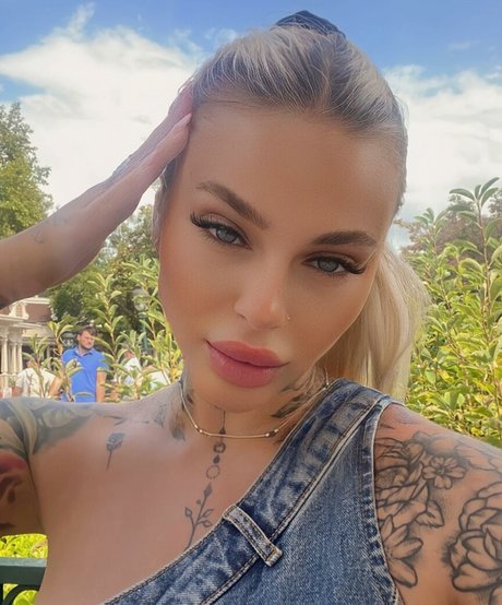 Angelika Kramer