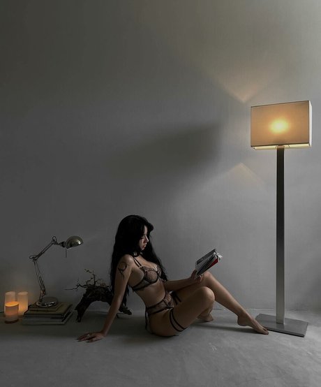 Nahá fotka uniklých OnlyFans od Truc Anh