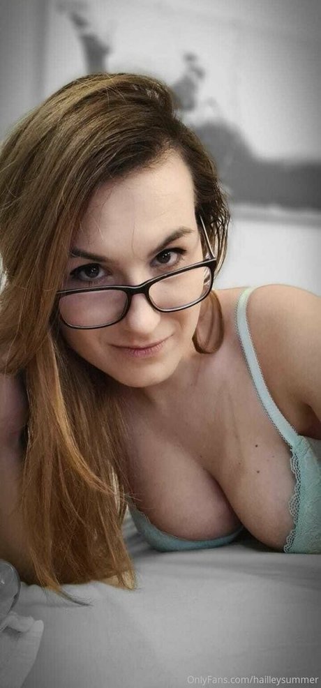 Alaston vuotanut OnlyFans-kuva Yasminnesummers