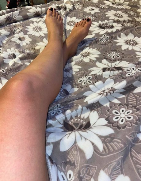 Dropdeadfeet