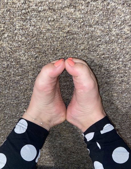 Dropdeadfeet