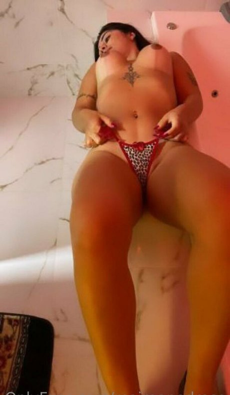 Alaston vuotanut OnlyFans-kuva Maira Pedroso