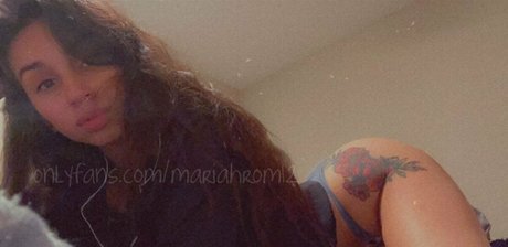 Mariahrom12  nude leaked OnlyFans photo