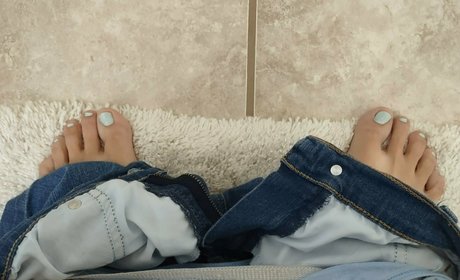 Naken läckt OnlyFans-bild av Takemyfeet