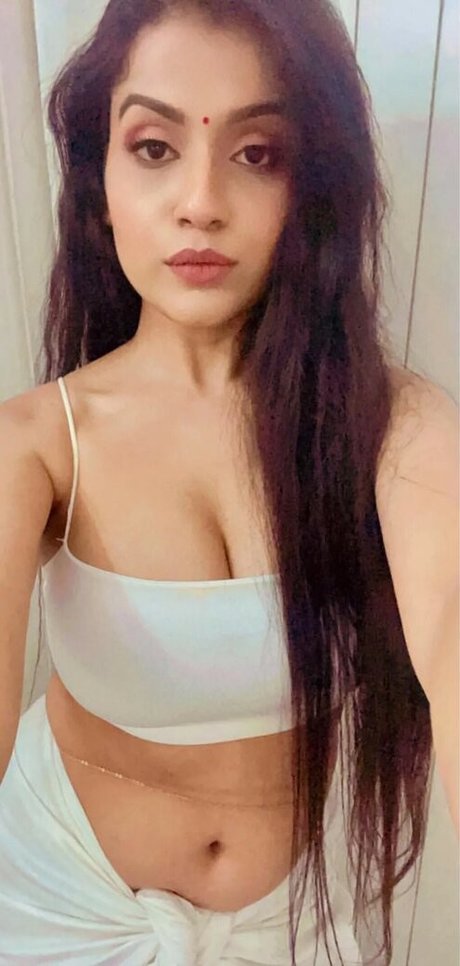 Nidhi Chaudhary