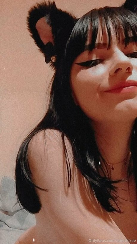Nøgent lækket OnlyFans-billede af Anettefree