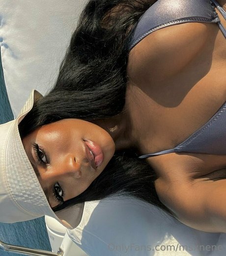 Thatgirlneya