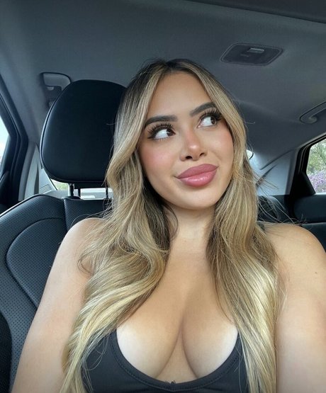 Foto nua vazada do OnlyFans de Laylavega