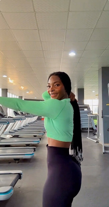 Photo nue de fuite OnlyFans de Korpobrownskin