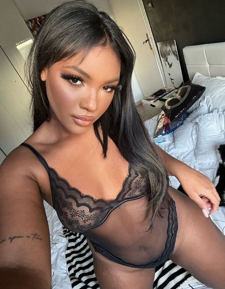 Nacktes geleaktes OnlyFans-Foto von Bane Mbaye