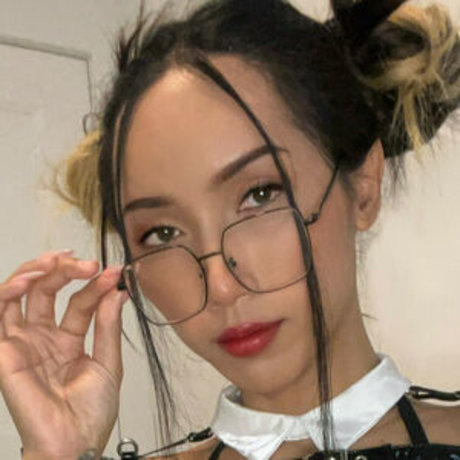 Nahá fotka uniklých OnlyFans od Tserikalio