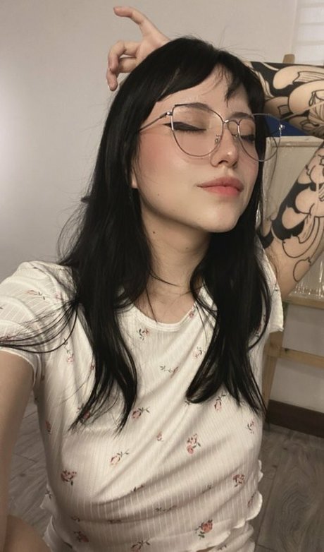 Nahá fotka uniklých OnlyFans od Midorisan