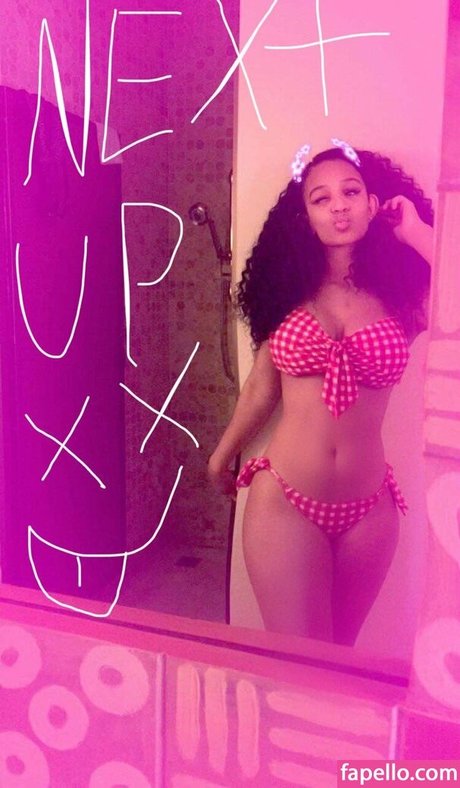 Naken läckt OnlyFans-bild av Rappers Daughters