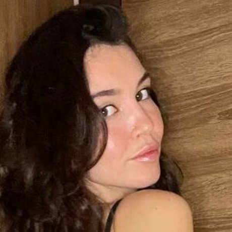 Foto nua vazada do OnlyFans de Yournikole1