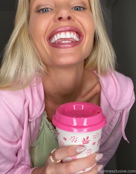 Ashleybelle