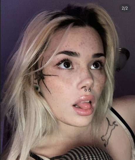 Обнаженная фотография утечки OnlyFans от Swoyal