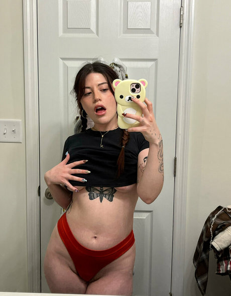 Nahá fotka uniklých OnlyFans od Angelbunnigrl
