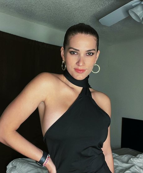 Vicwhispers OnlyFans