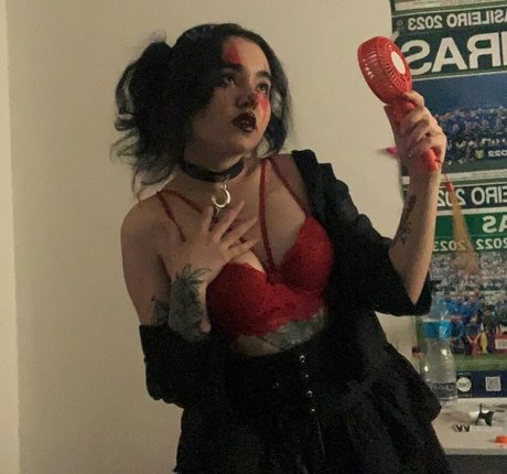 Naken läckt OnlyFans-bild av Sayuzx