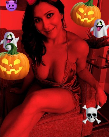 Damini Arora