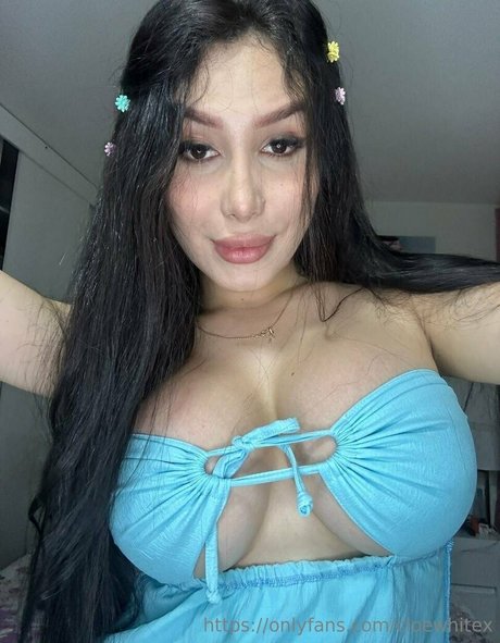 Cloewhitex