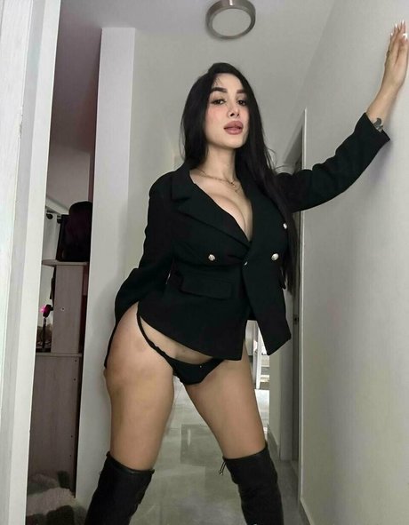 Nahá fotka uniklých OnlyFans od Cloewhitex