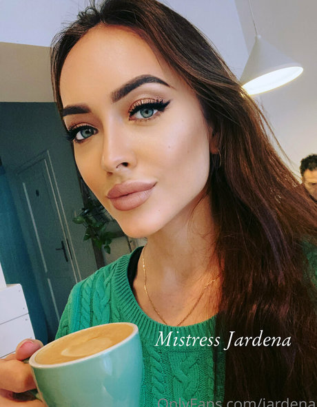 Naken läckt OnlyFans-bild av Ladyjsinner