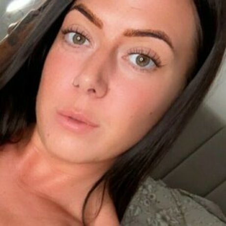 Nøgent lækket OnlyFans-billede af Nicolemarie