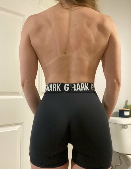 Naken läckt OnlyFans-bild av Hornyhamburglar