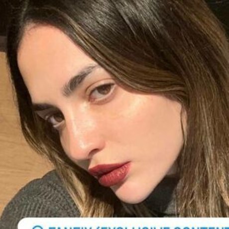 Naken läckt OnlyFans-bild av Miaxmon