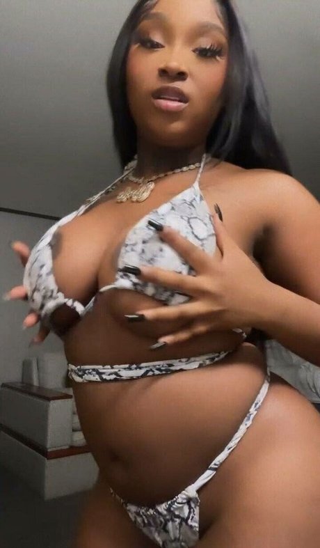 Foto nua vazada do OnlyFans de Erica Banks