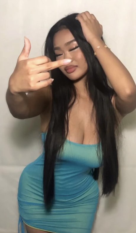 Foto nua vazada do OnlyFans de Althizy