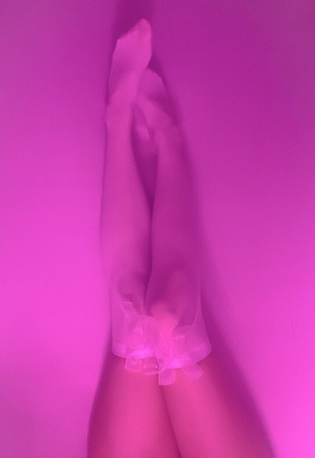 Foto di nudo di fuga di OnlyFans di Timidkitten
