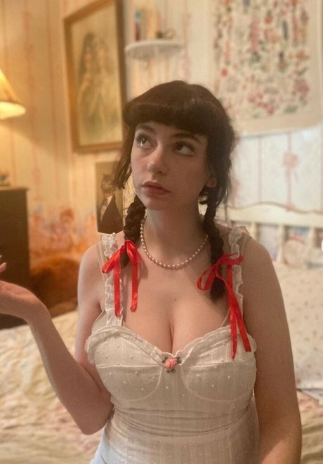 Porcelainmilkbottle