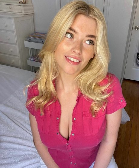 Foto desnuda filtrada de OnlyFans de Carlie Whalen