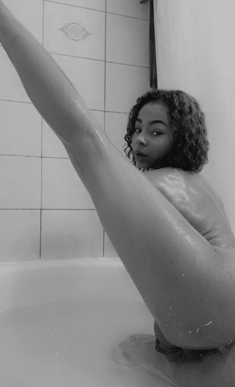 Alasti lekkinud OnlyFans-i pilt Ricannn