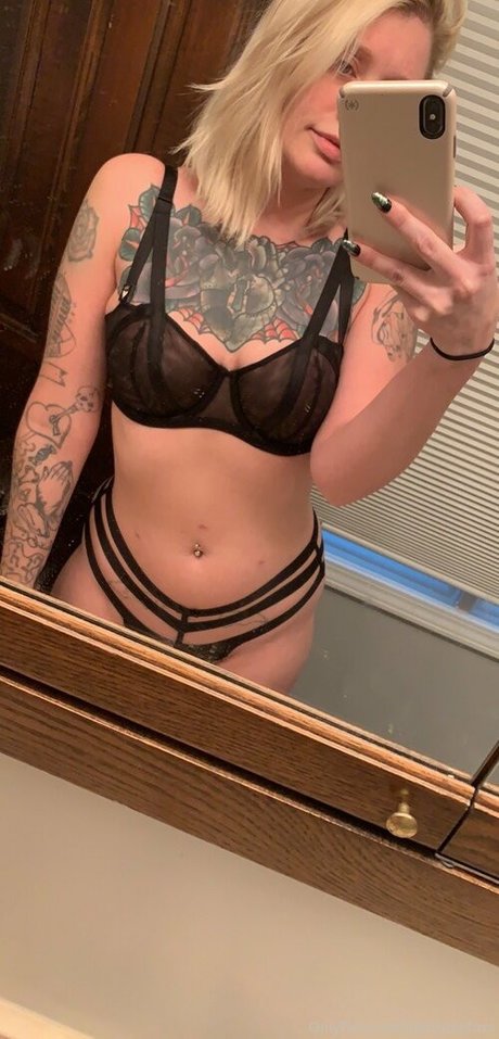 Iamlydiafoxx