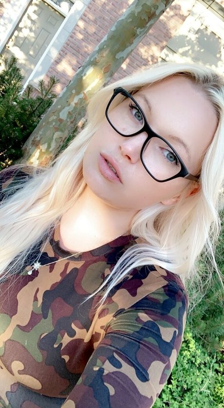 Naken lekkede OnlyFans-bilde av Lexaaknox