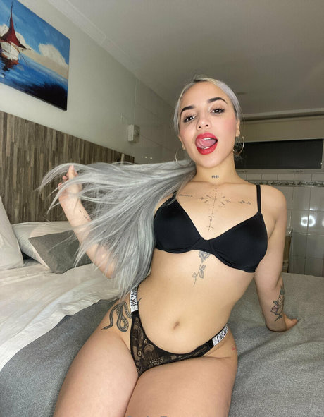 Chanelle18