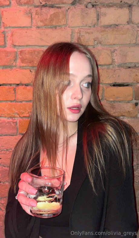 Nacktes geleaktes OnlyFans-Foto von Oliviagreys